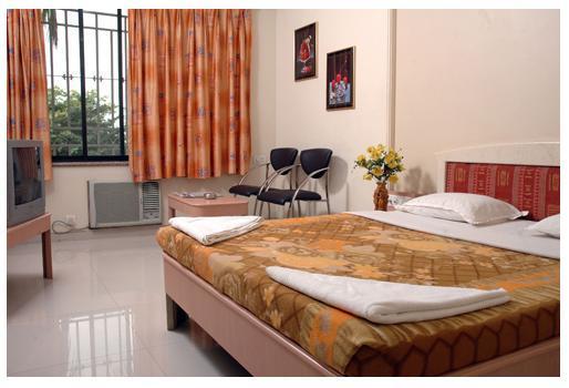 Hotel Sai International Peth  Esterno foto